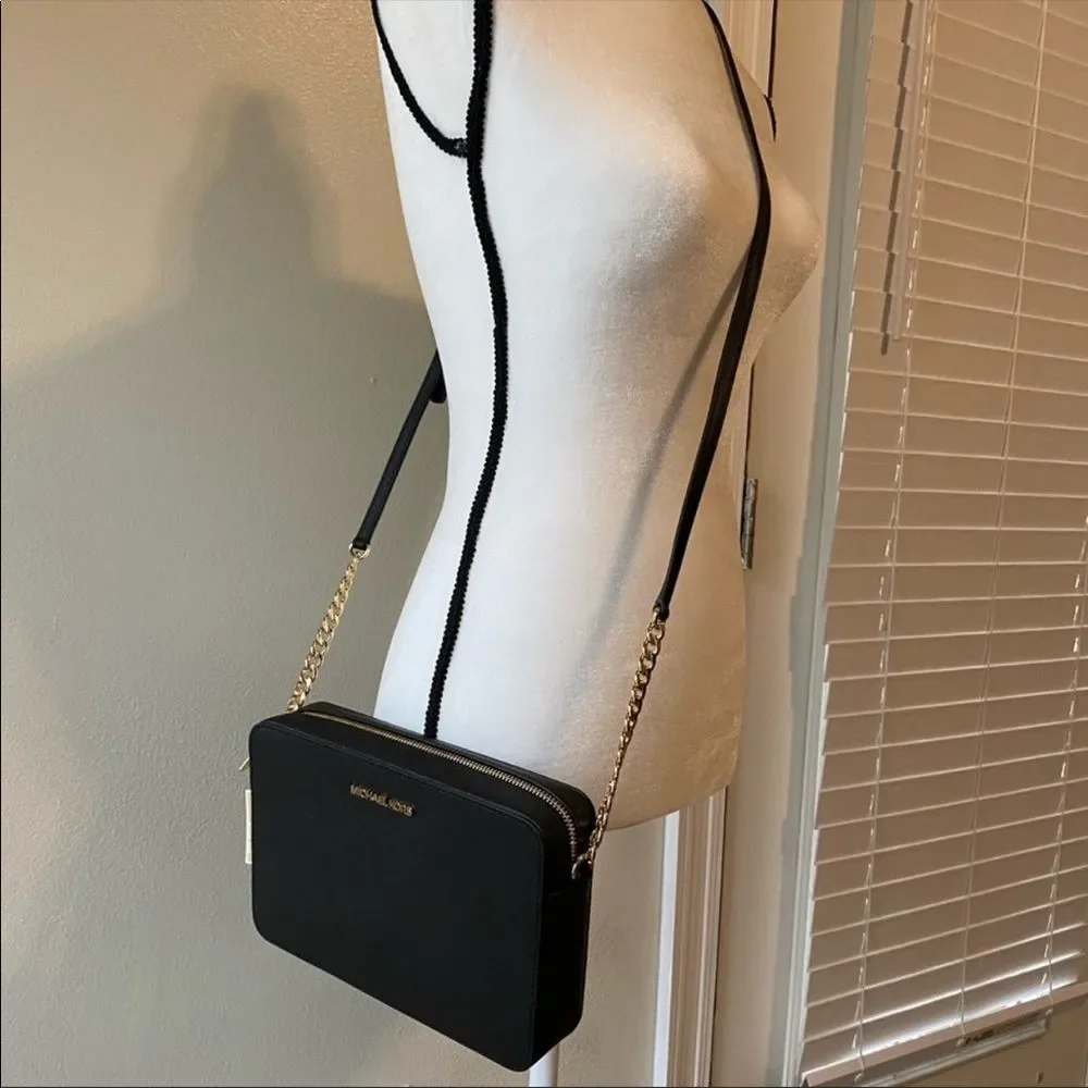 🖤Michael Kors jet set crossbody